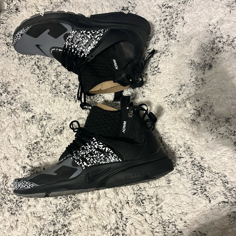 Acronym Nike presto